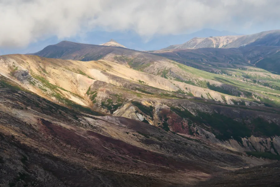 Daisetsuzan volcanic tundra in Hokkaido showing early autumn alpine colors