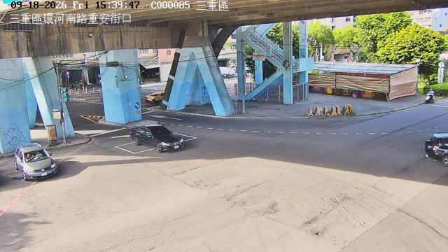 三重區環河南路重安街口