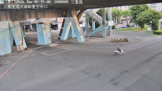 三重區環河南路重安街口