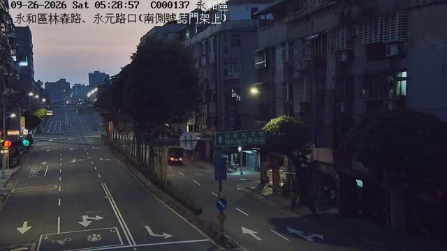 永和區林森路、永元路口(南側號誌門架上)