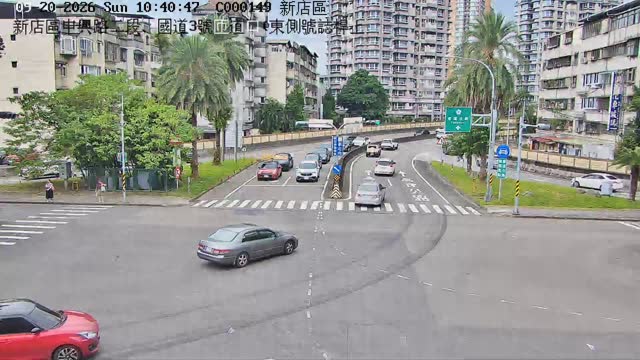新店區中興路二段、國道3號匝道口(東側號誌桿上)