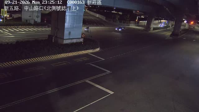 新莊區新五路、新北大道(北側號誌桿上)