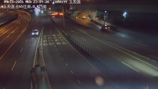 五股區台65往南,O K門架
