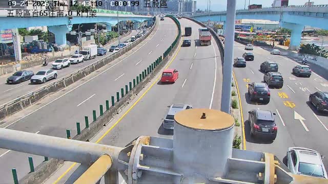 五股區台65往南,O K門架