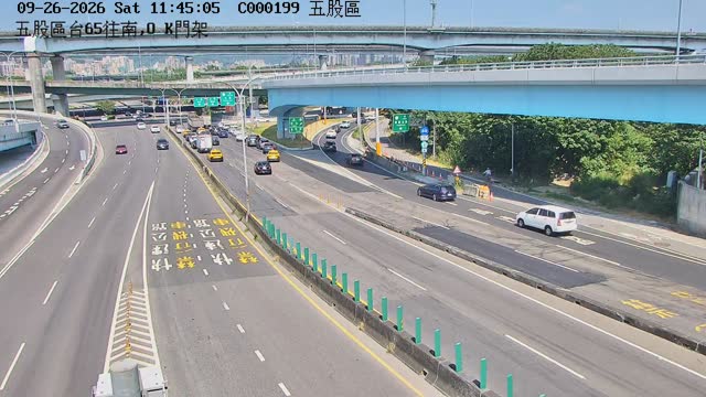 五股區台65往南,O K門架