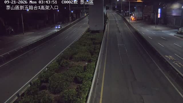 泰山區新五路台1高架入口