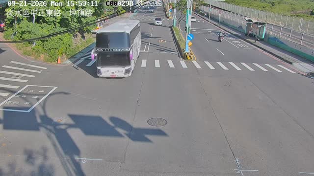 淡水區中正東路坪頂路