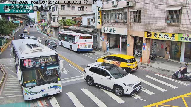 汐止區康寧街與明峰街口(西)