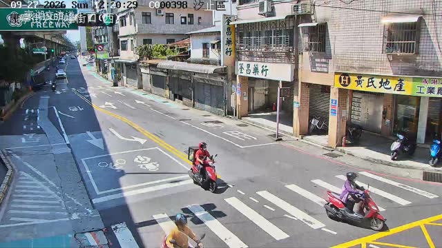 汐止區康寧街與明峰街口(西)