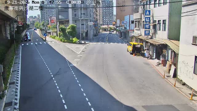 汐止區康寧街與汐湖二橋