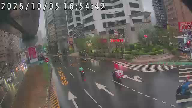淡水區淡金路-坪頂路(遠端號誌桿)