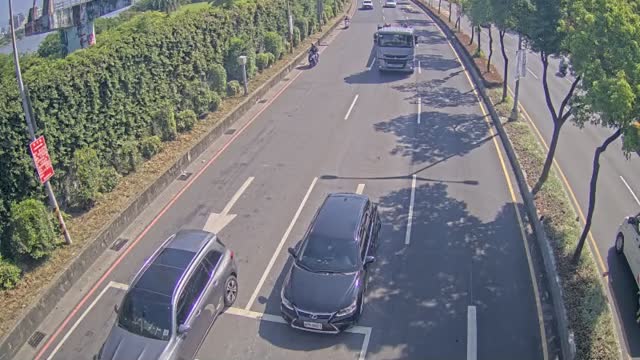 環河西路三段/華中橋下(環河西路往新店-近控制器)
