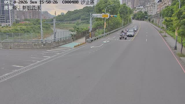 康寧街、國道新設匝道