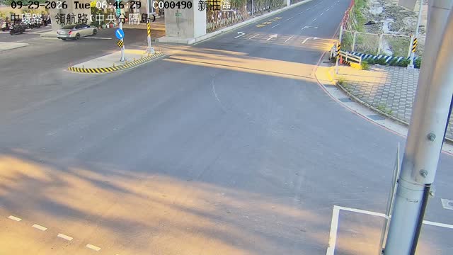中環路、領航路(中央分隔島)
