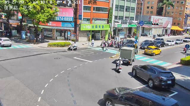 復興路、民生街