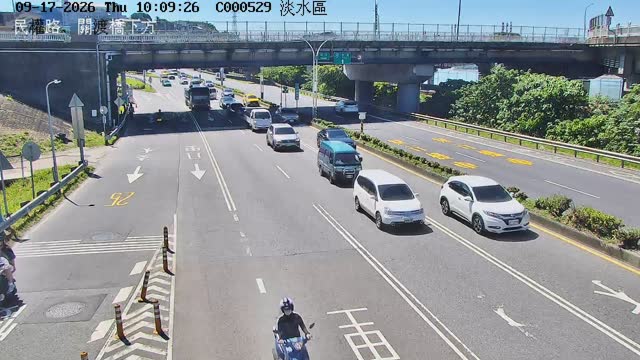 民權路、關渡橋下方