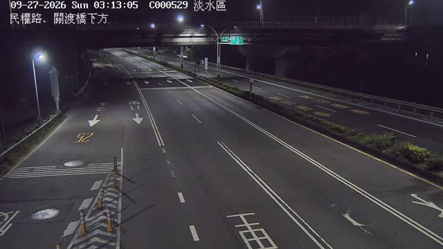 民權路、關渡橋下方