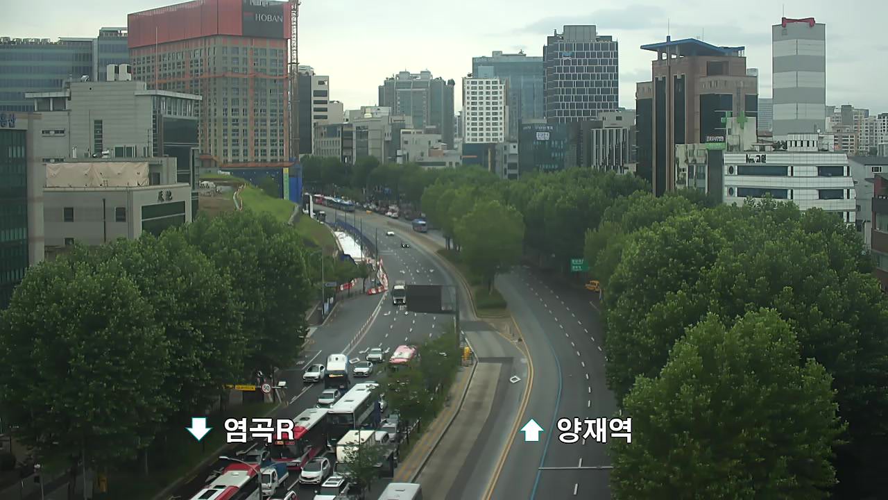 教育開發院站入口