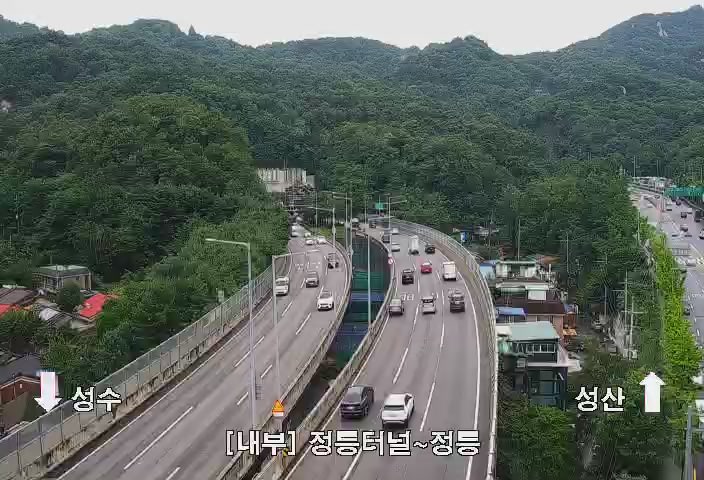 貞陵隧道前