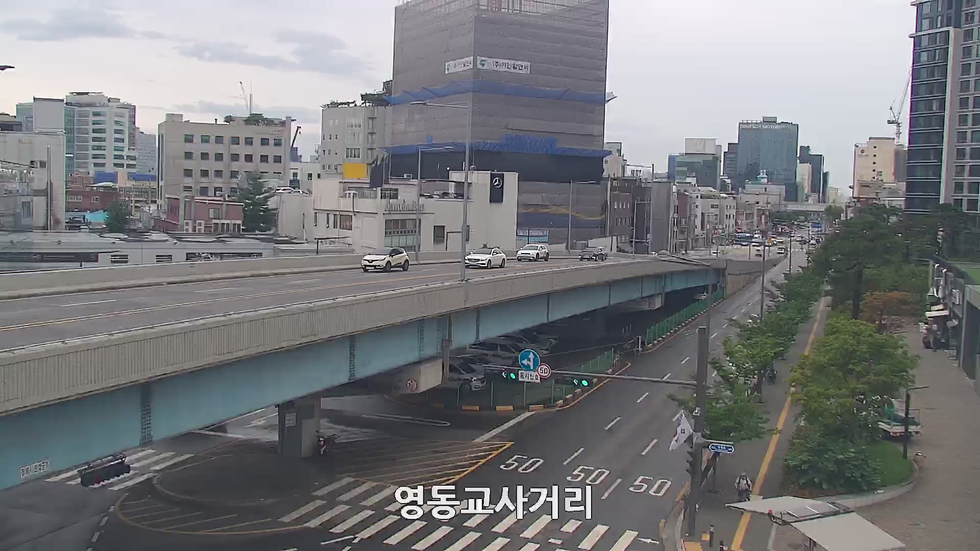 永東橋北端十字路口