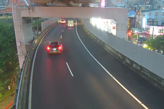 051-環東快成功路