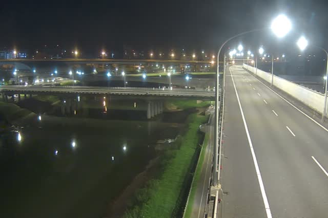 056-環東快進城南湖大橋