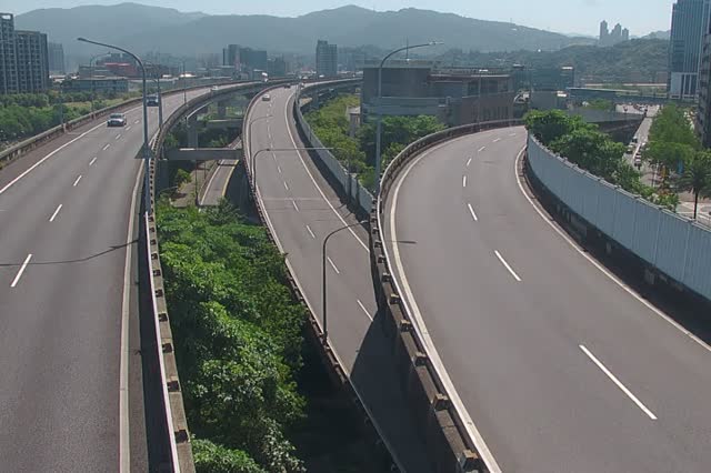057-環東快經貿一路匝道