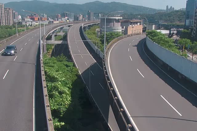 057-環東快經貿一路匝道