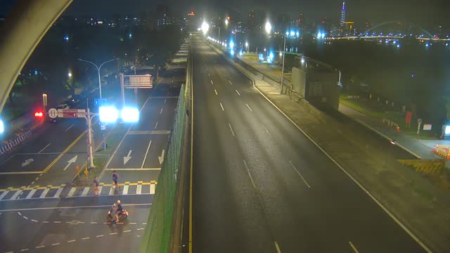 083-環河快青年路口