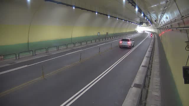 103-東湖隧道南向0K+593M