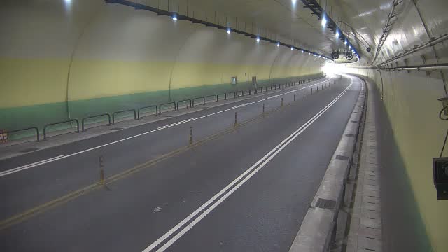 103-東湖隧道南向0K+593M