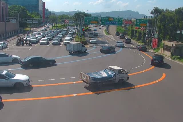 152-堤頂大道1段與港墘路口往北