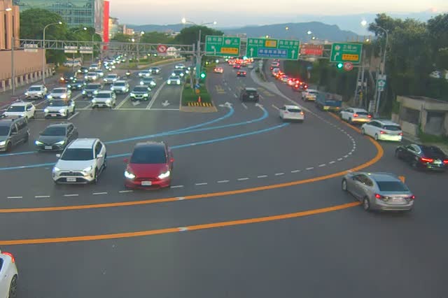 152-堤頂大道1段與港墘路口往北