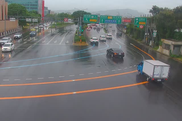 152-堤頂大道1段與港墘路口往北