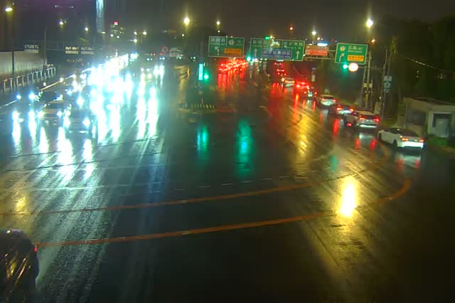 152-堤頂大道1段與港墘路口往北