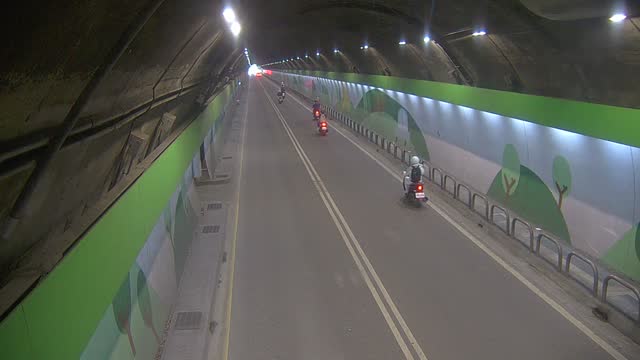 211-辛亥隧道往市區入口0K+160M