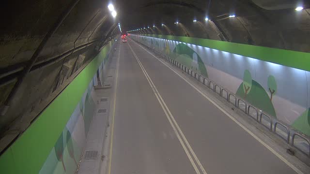211-辛亥隧道往市區入口0K+160M