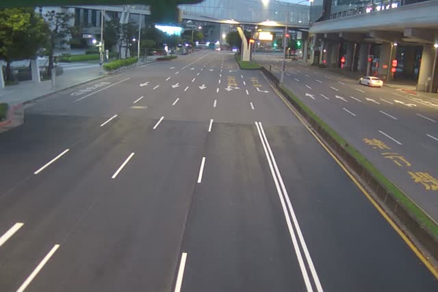 214-經貿二路157巷