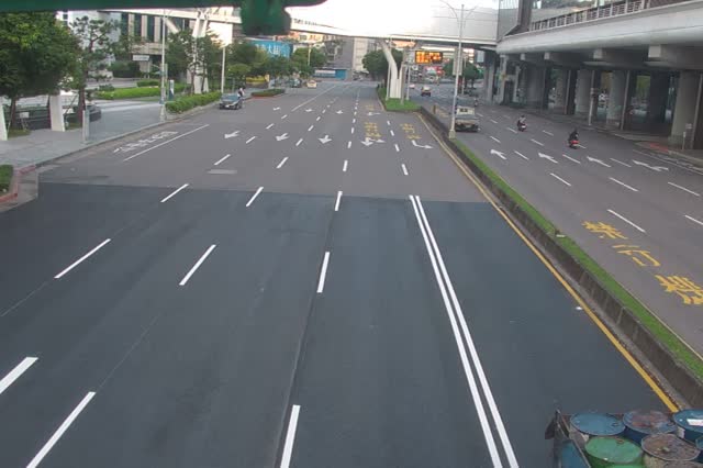 214-經貿二路157巷