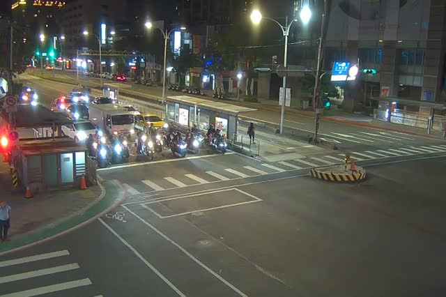 242-松江路-民權東路口