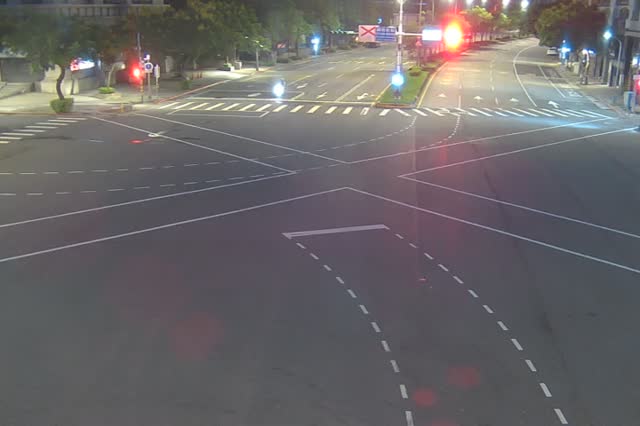 251-劍潭路-承德路口