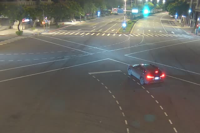251-劍潭路-承德路口