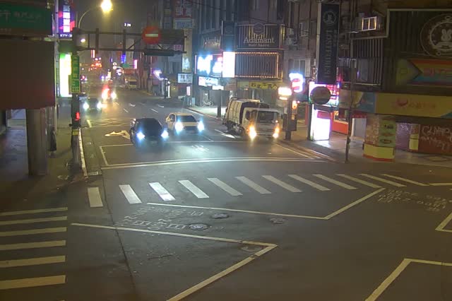 292-成都路-昆明路口