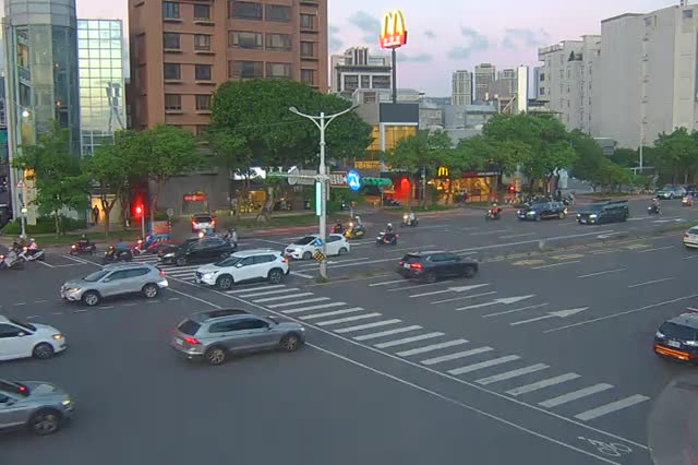 298-承德路-立賢路口