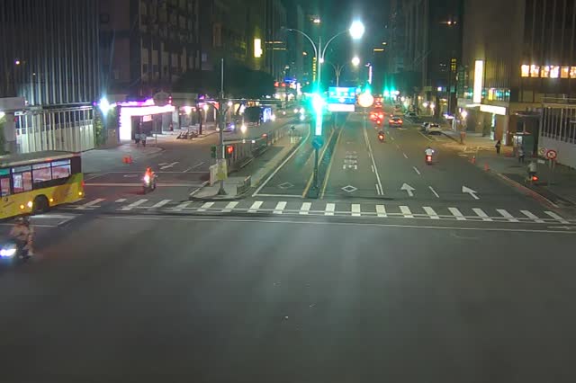 310-松江路與長春路口