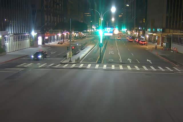 310-松江路與長春路口