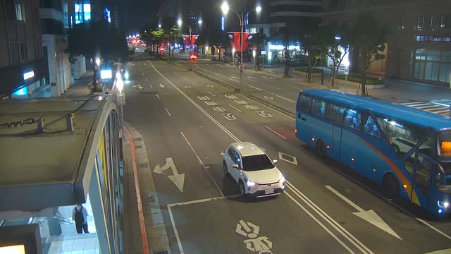 311-松江路與民生東路口