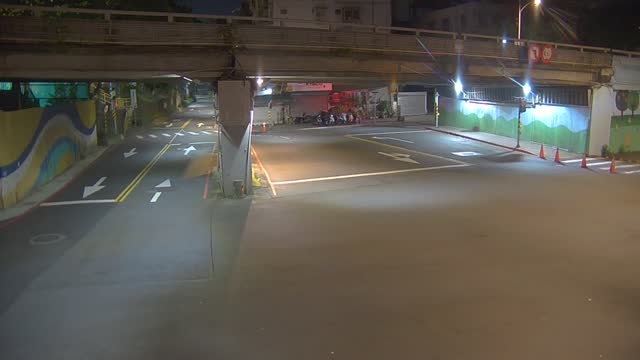 327-雙溪街與至誠路口