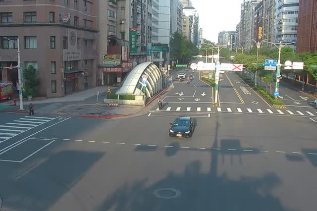 330-信義路與安和路口