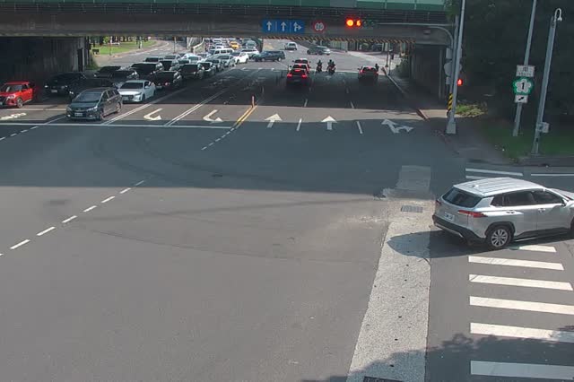 335-康寧路3段與康寧路3段222巷口